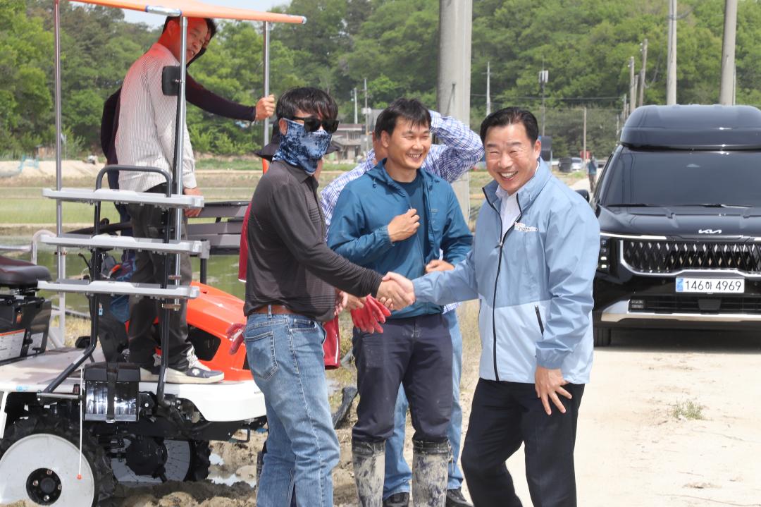 '드문모심기 기술시범사업 시연회' 게시글의 사진(1) 'IMG_1554.jpg'