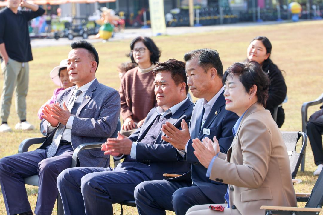 '장애인복지관 '빛을 그리다'展' 게시글의 사진(4) 'IMG_4268.jpg'