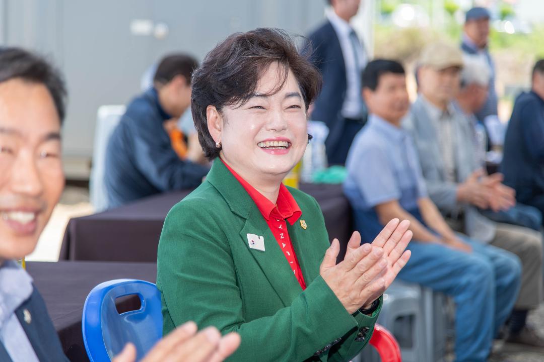 '대신면 도롱리 경로잔치' 게시글의 사진(9) 'DSC_8041-향상됨-노이즈 감소-2aaa.jpg'