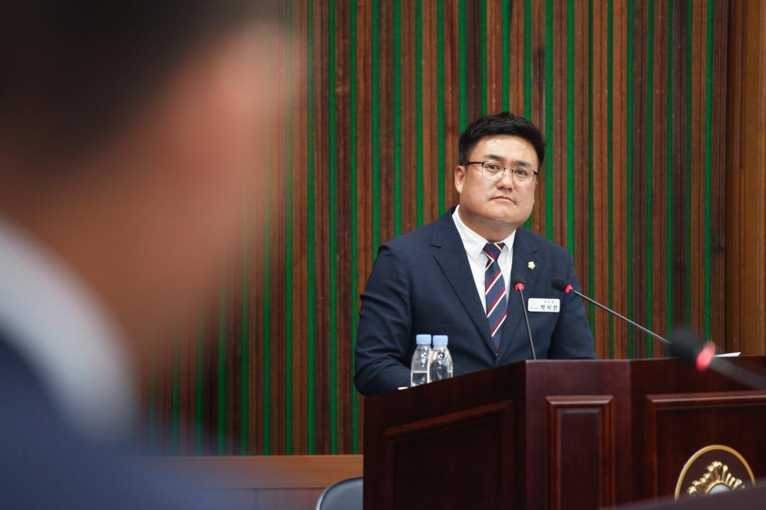 '제2차 본회의 - 시정질문ˑ답변' 게시글의 사진(9) 'IMG_6969.jpg'