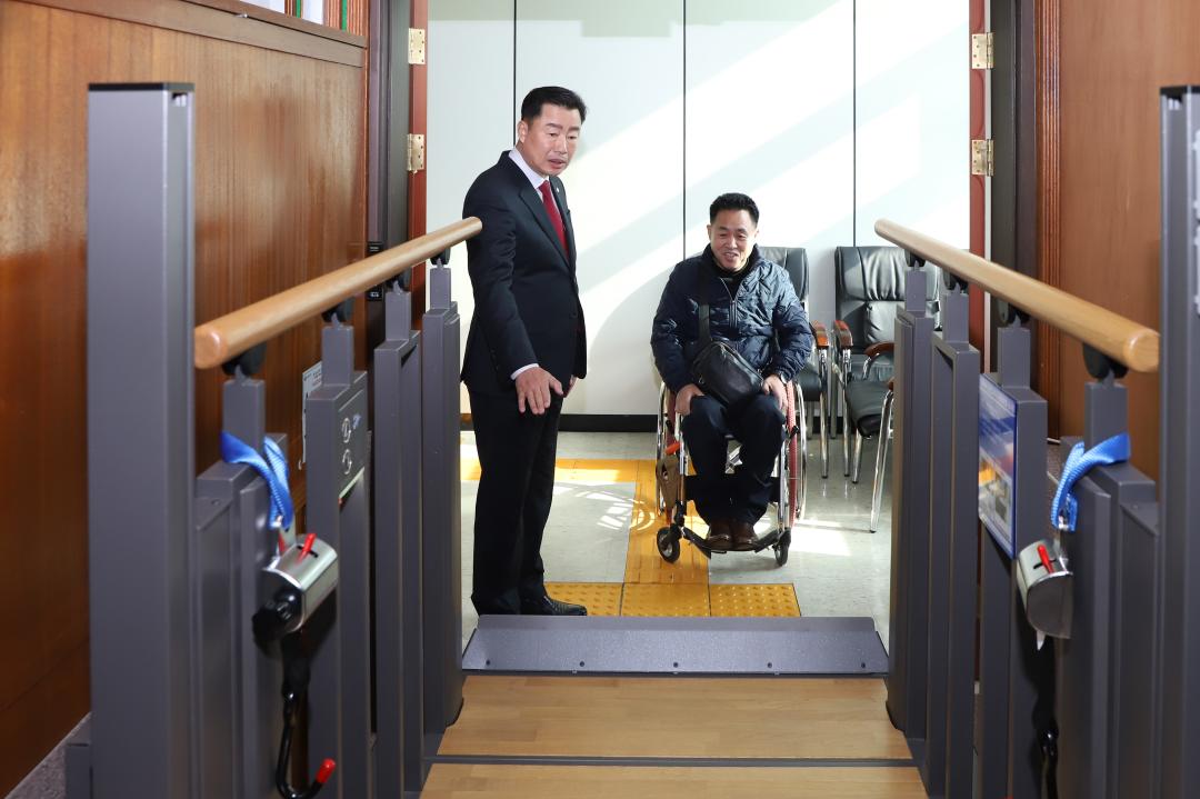 '장애인자립생활지원센터 내방 본회의 방청' 게시글의 사진(5) 'IMG_4712.jpg'