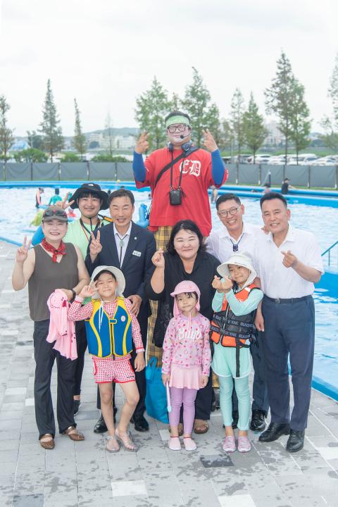 '오학동 남한강둔치 물놀이장 개장' 게시글의 사진(41) '20240801_오학동 남한강둔치 물놀이장 개장41.jpg'
