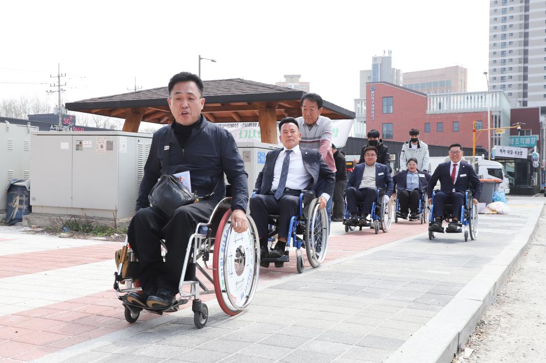 '장애인의날 장애체험 캠페인' 게시글의 사진(7) 'IMG_8331.jpg'
