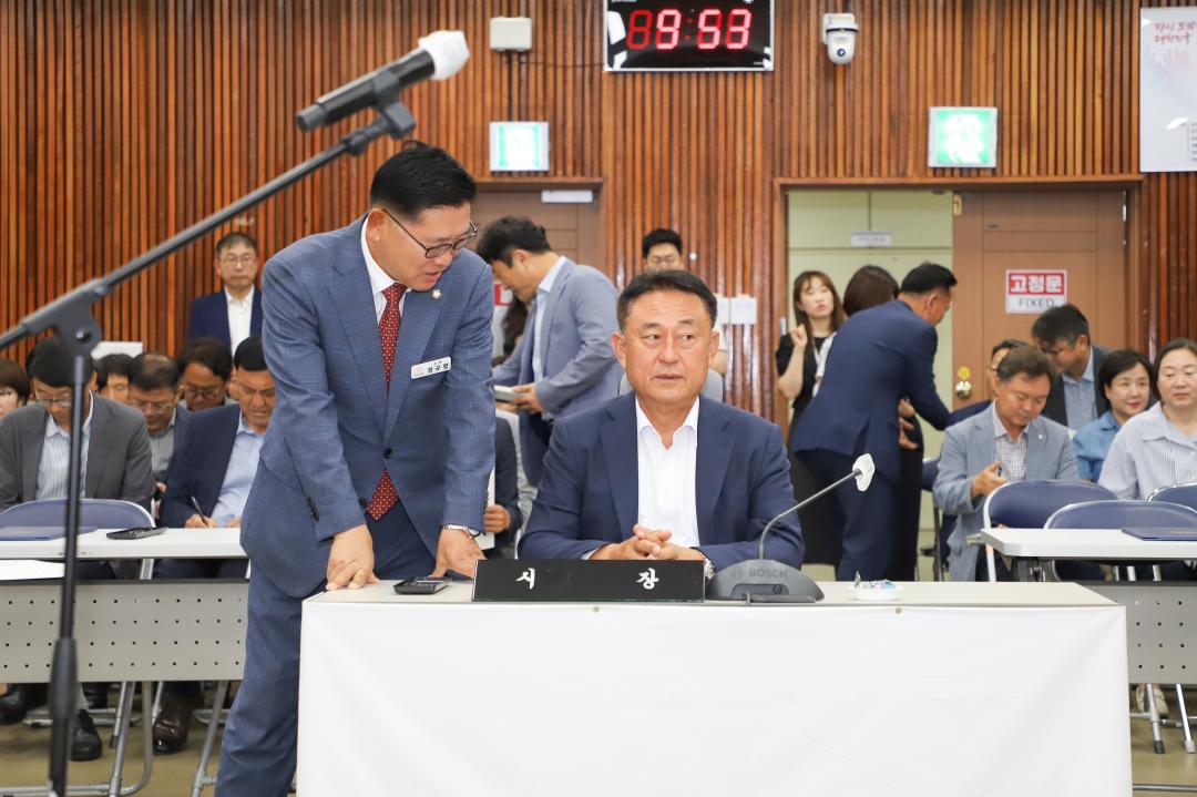 '행정사무감사 - 증인선서' 게시글의 사진(1) 'IMG_5924.jpg'