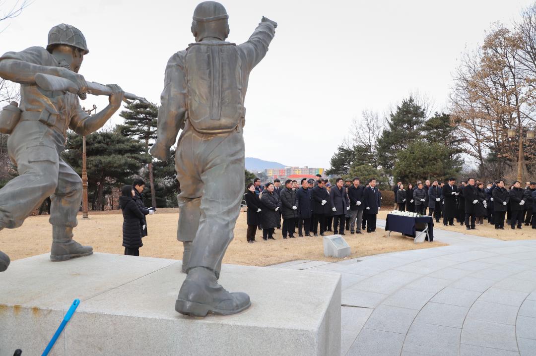 '2025년도 신년 참배행사' 게시글의 사진(3) 'IMG_6342.jpg'