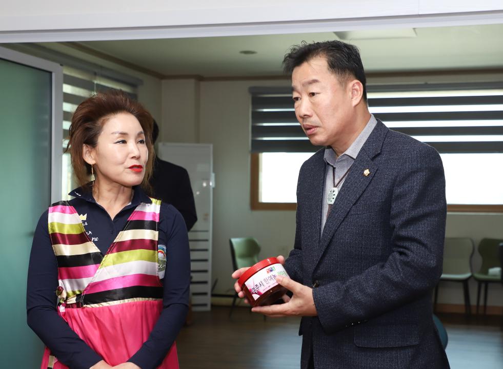 '한여농 한마음 고추장 나눔' 게시글의 사진(3) 'IMG_4602.jpg'