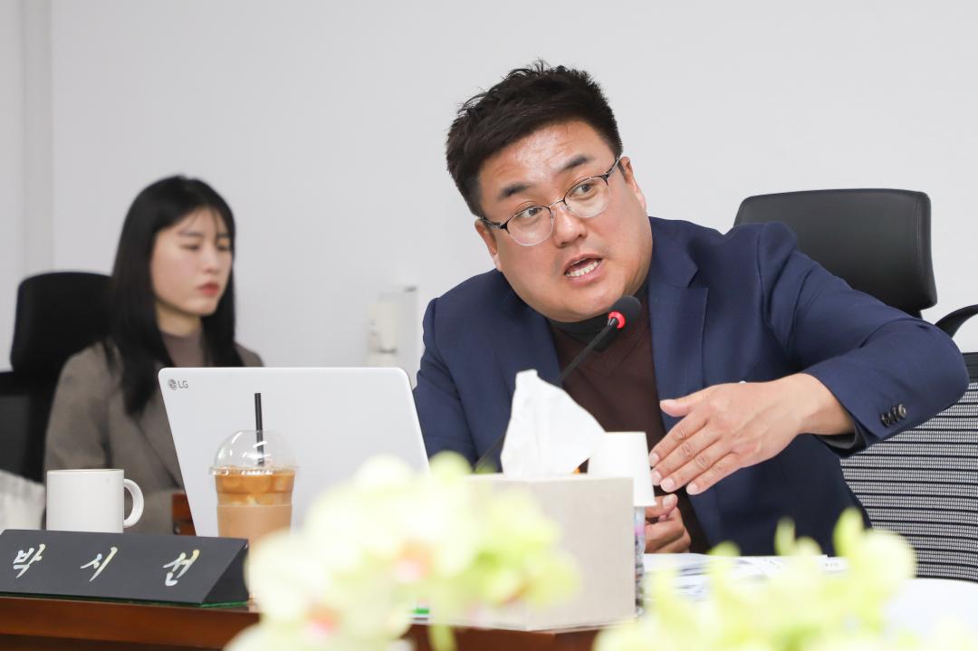 '제2차 조례등심사특별위원회의' 게시글의 사진(4) 'IMG_4343.jpg'