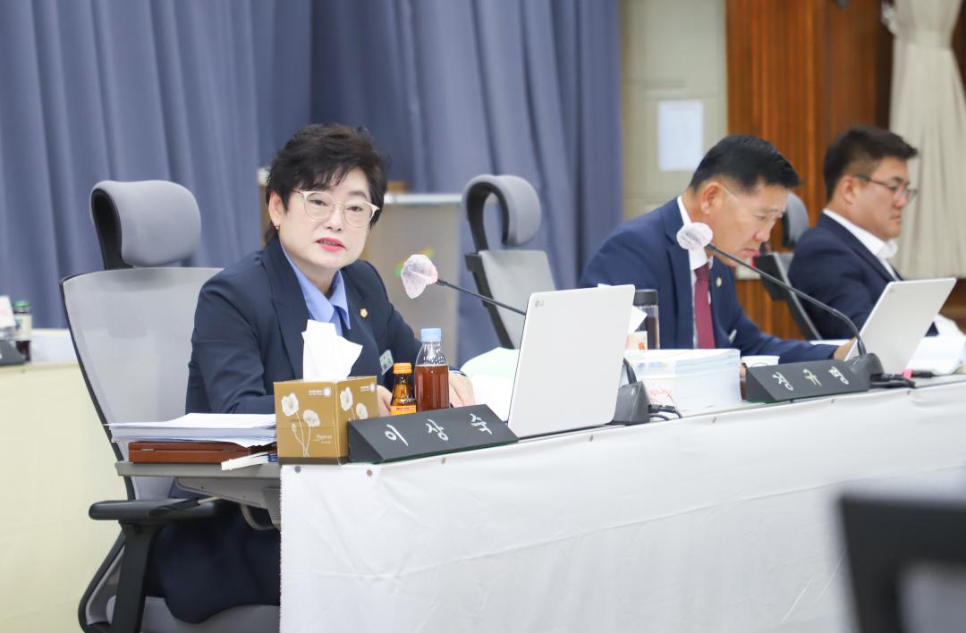 '행정사무감사 특별위원회 (2~4일차)' 게시글의 사진(17) 'IMG_6707.jpg'